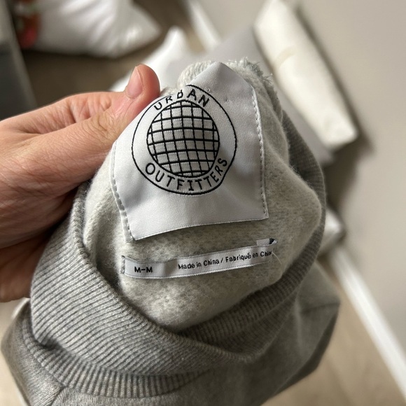 Urban Outfitters Gray Mock Neck Sweater - Picture 4 of 4